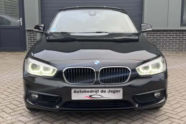 BMW 1-Serie (2018) thumbnail 2