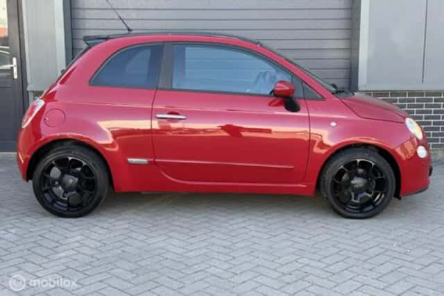 Fiat 500 (2012) thumbnail 4