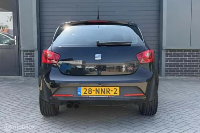 SEAT Ibiza (2010) thumbnail 6
