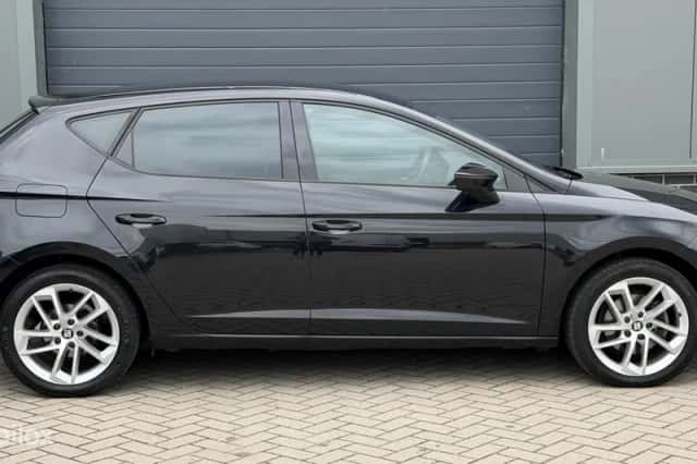 SEAT Leon (2014) thumbnail 4