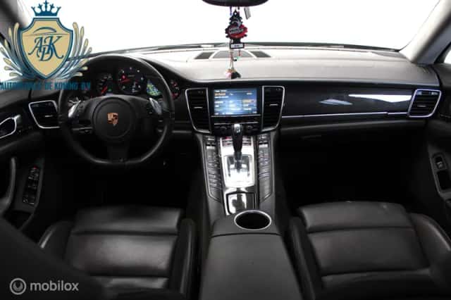 Porsche Panamera (2013) thumbnail 6
