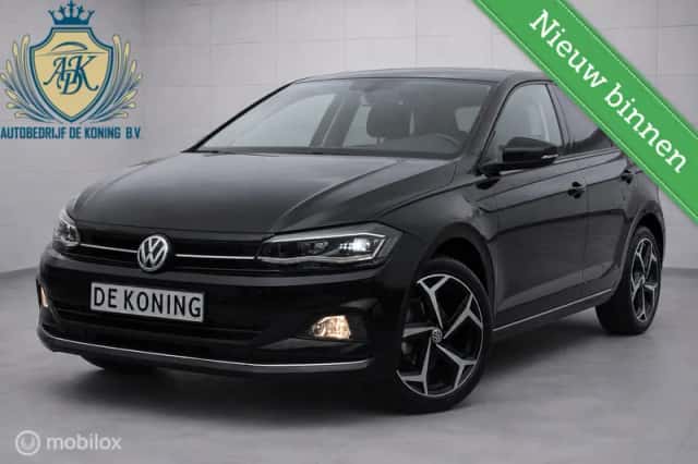 Volkswagen Polo (2017) thumbnail 1