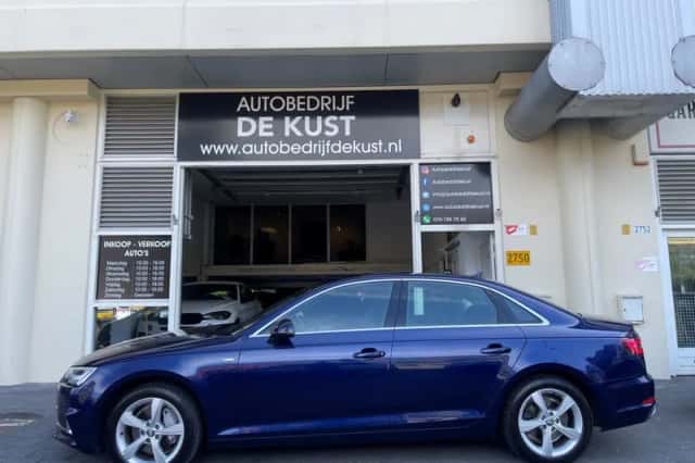 Audi A4 (2019) thumbnail 1
