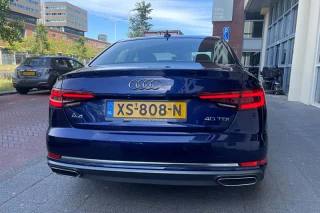 Audi A4 (2019) thumbnail 4