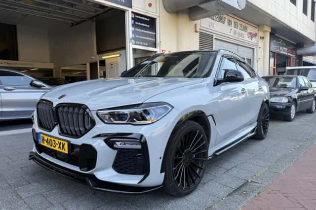 BMW X6 (2020) thumbnail 2