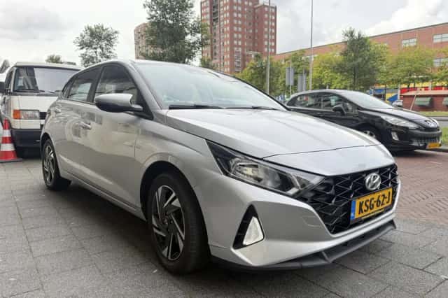 Hyundai i20 (2023) thumbnail 6