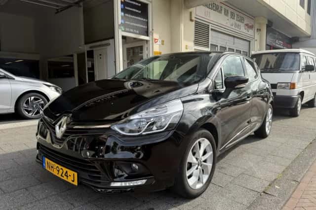 Renault Clio (2017) thumbnail 2