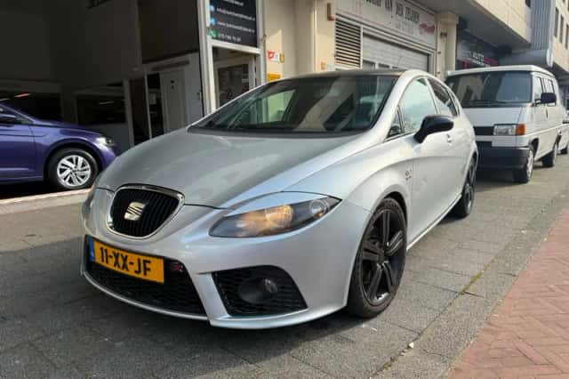 SEAT Leon (2007) thumbnail 2
