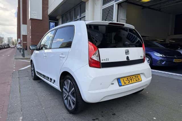 SEAT Mii (2018) thumbnail 3