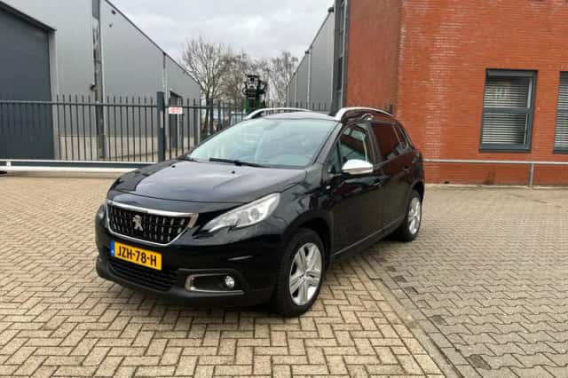 Peugeot 2008 (2018) thumbnail 1