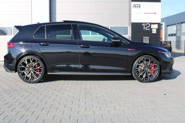 Volkswagen Golf (2022) thumbnail 6
