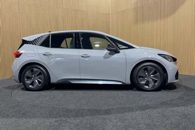 CUPRA Born (2023) thumbnail 5