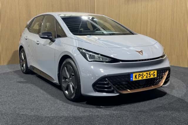 CUPRA Born (2023) thumbnail 6