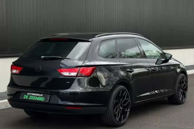 SEAT Leon (2014) thumbnail 5