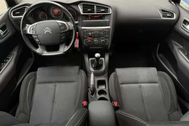 Citroën C4 (2011) thumbnail 3