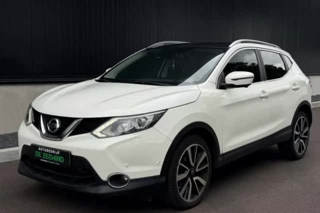 Nissan Qashqai (2015) thumbnail 6
