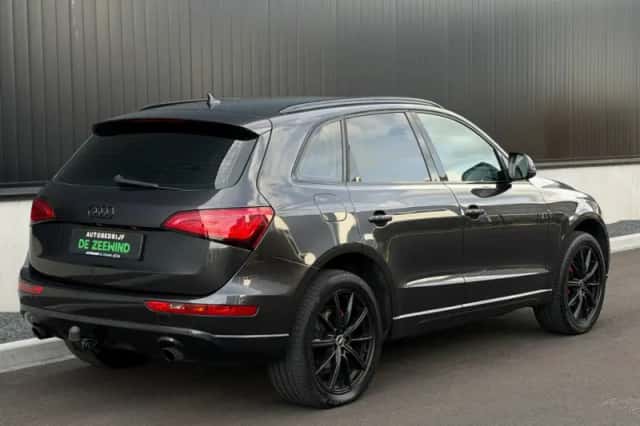 Audi Q5 (2009) thumbnail 4