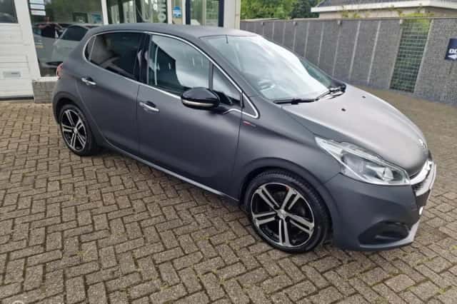 Peugeot 208 (2017) thumbnail 4