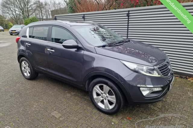 Kia Sportage (2013) thumbnail 1
