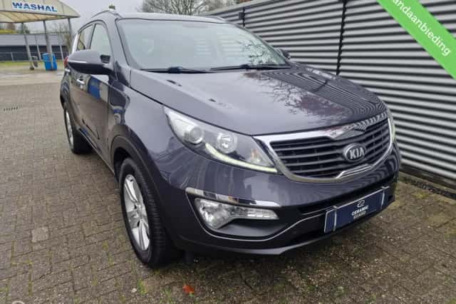 Kia Sportage (2013) thumbnail 4