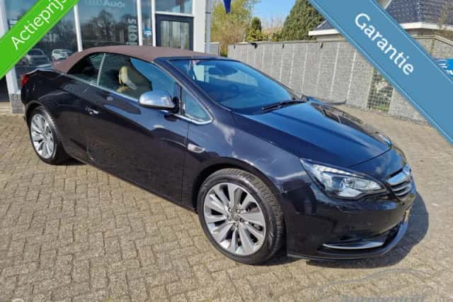 Opel Cascada (2015) thumbnail 2
