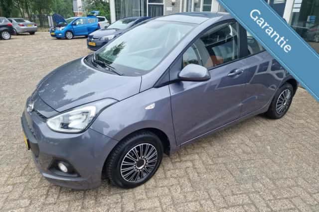 Hyundai i10 (2016) thumbnail 3