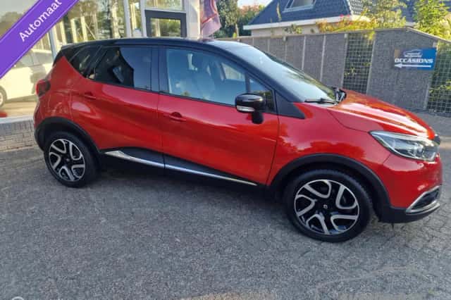 Renault Captur (2016) thumbnail 1