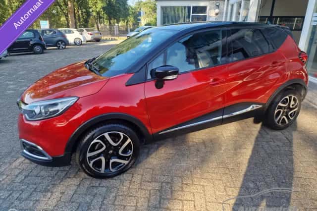 Renault Captur (2016) thumbnail 2