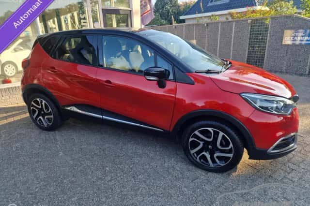 Renault Captur (2016) thumbnail 3