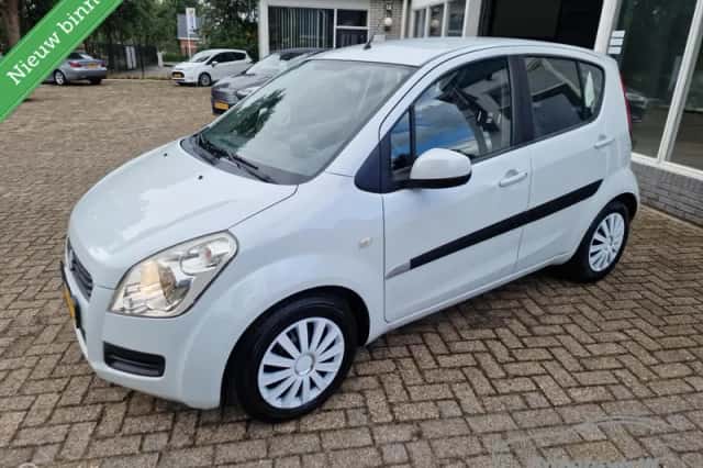 Suzuki Splash (2011) thumbnail 1