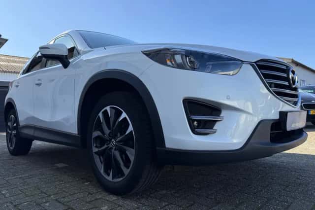 Mazda CX-5 (2017) thumbnail 4