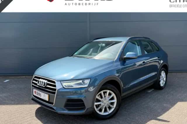Audi Q3 (2016) thumbnail 1