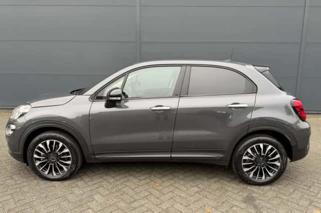 Fiat 500X (2023) thumbnail 3