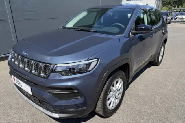 Jeep Compass (2025) thumbnail 4
