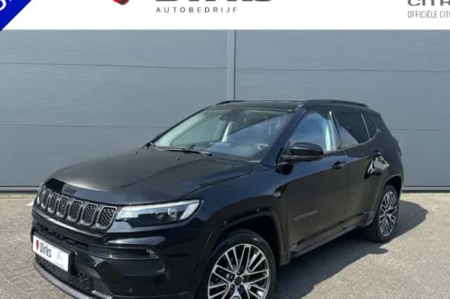 Jeep Compass (2025) thumbnail 1
