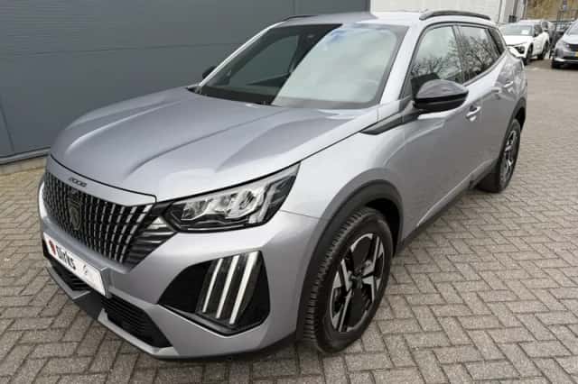 Peugeot 2008 (2025) thumbnail 4