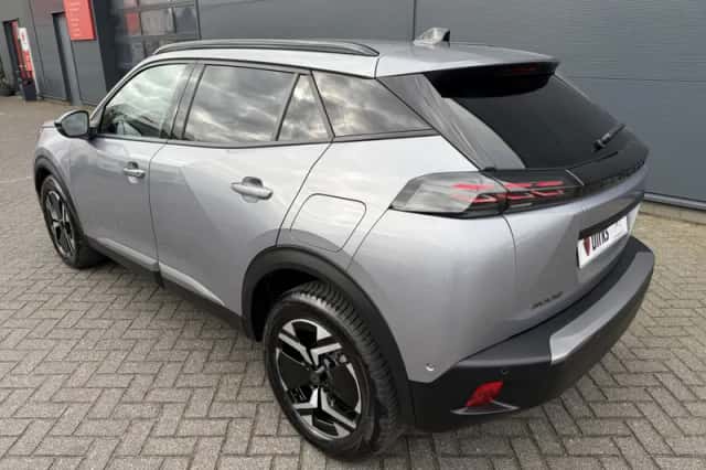 Peugeot 2008 (2025) thumbnail 5
