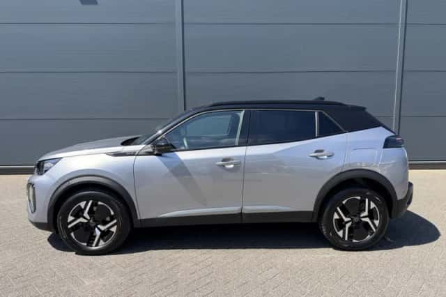 Peugeot 2008 (2025) thumbnail 3
