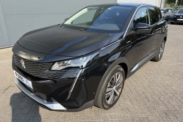 Peugeot 3008 (2022) thumbnail 4