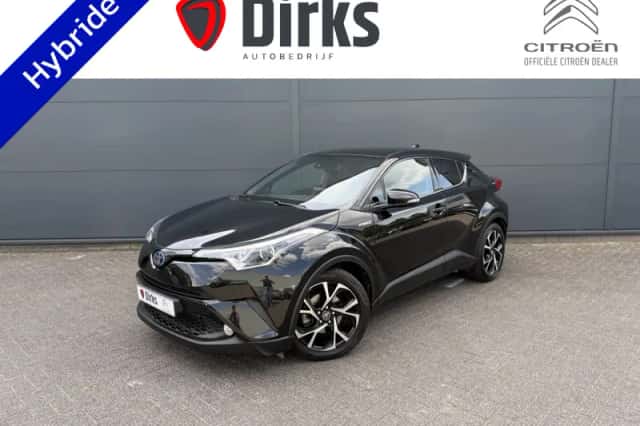 Toyota C-HR (2019) thumbnail 2