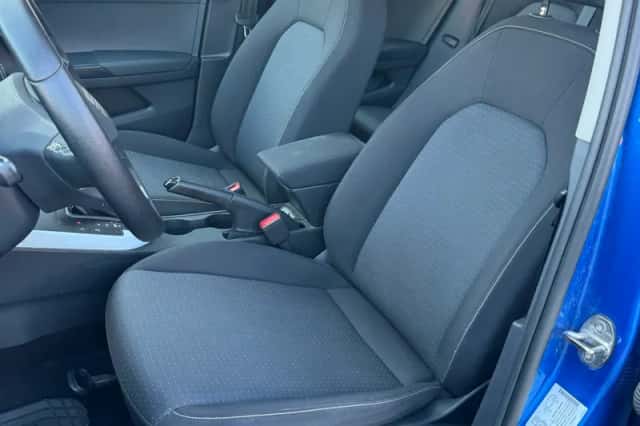 SEAT Arona (2024) thumbnail 5