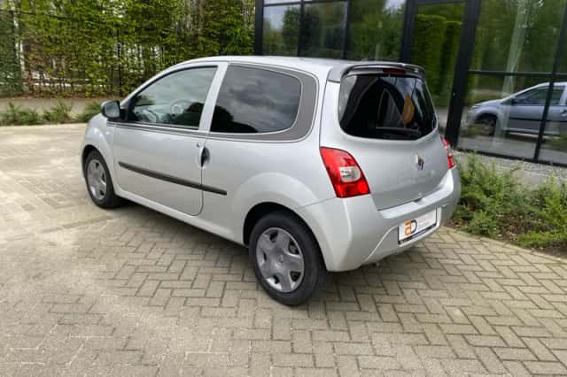Renault Twingo (2011) thumbnail 6