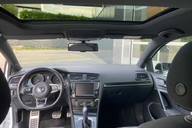 Volkswagen Golf (2014) thumbnail 3