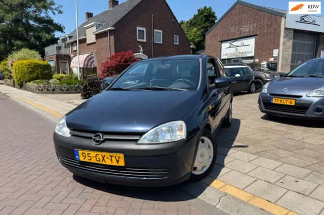 Opel Corsa (2001) thumbnail 1
