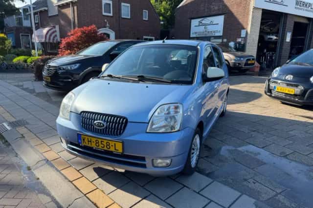Kia Picanto (2006) thumbnail 2