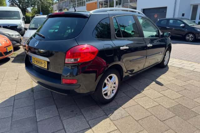 Renault Clio (2008) thumbnail 6