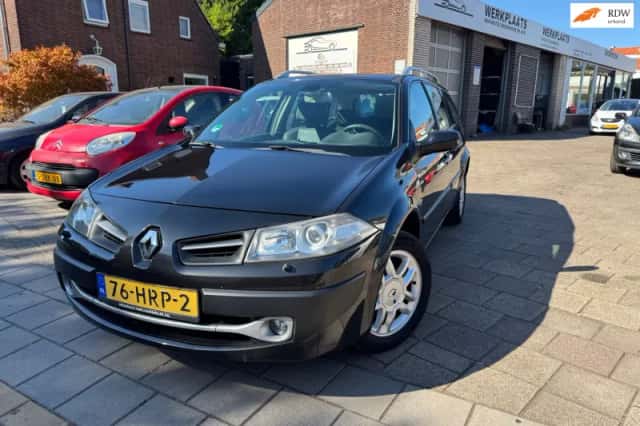 Renault Mégane (2009) thumbnail 1