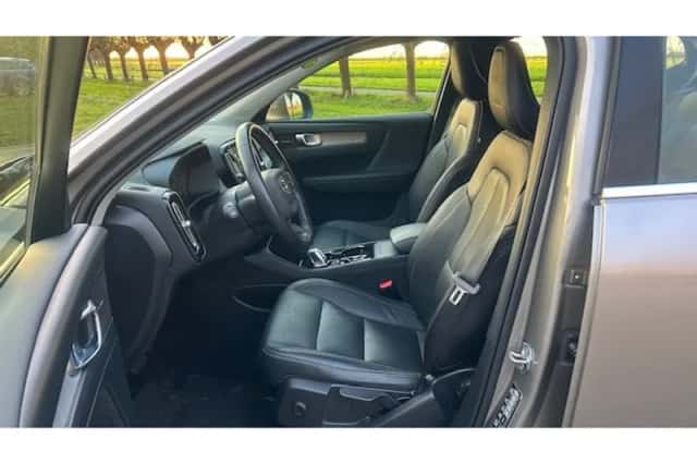 Volvo XC40 (2019) thumbnail 6