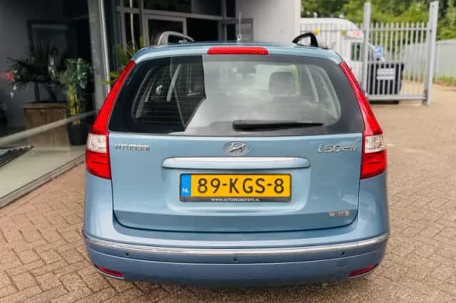 Hyundai i30 (2009) thumbnail 5