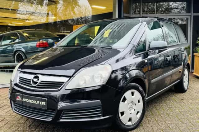 Opel Zafira (2005) thumbnail 1